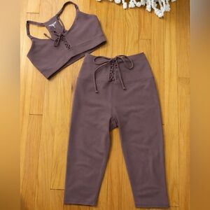Year of Ours-sports bra and capri set-size small-worn once excellent condition!